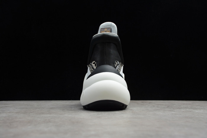 LO1_VTS ARCHLIGHT SNEAKER