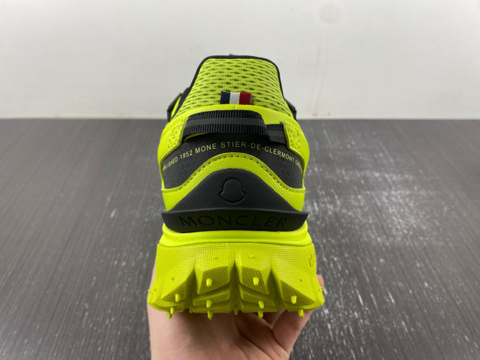 MONCLER TRAILGRIP GORE-TEX