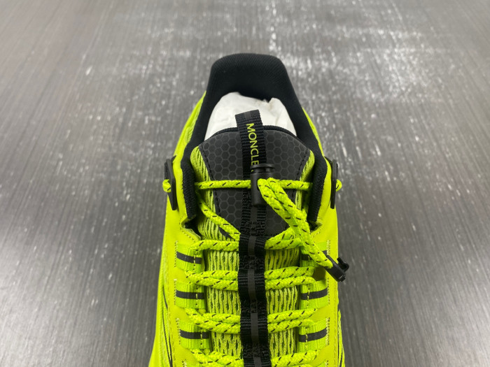 MONCLER TRAILGRIP GORE-TEX