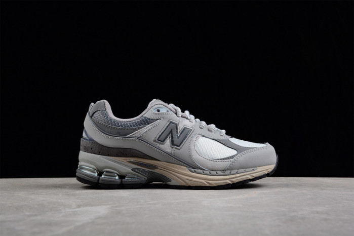 New Balance M2002RVC