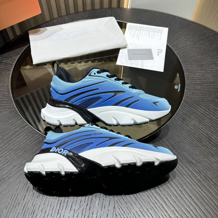 DIO* KAWS B33 SNEAKER