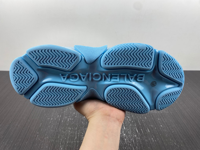 BLCG SNEAKER TRIPLE.S.