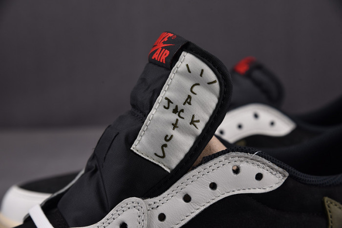 Travis Scott x Air Jordan 1 Low OG Olive DZ4137-106