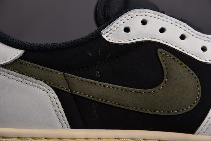Travis Scott x Air Jordan 1 Low OG Olive DZ4137-106