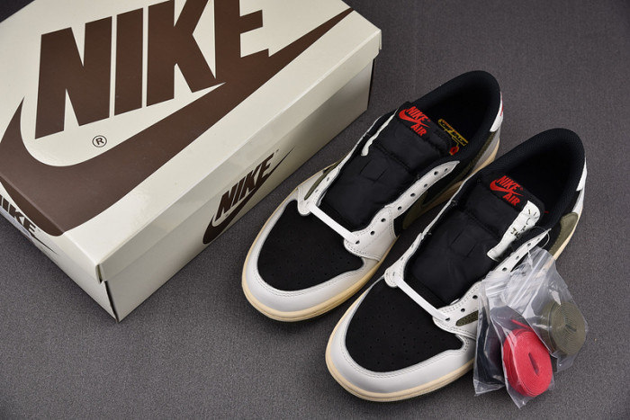 Travis Scott x Air Jordan 1 Low OG Olive DZ4137-106