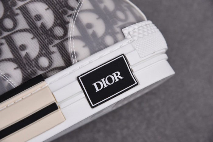 DIO* B23 OBLIQUE HIGH-TOP SNEAKER