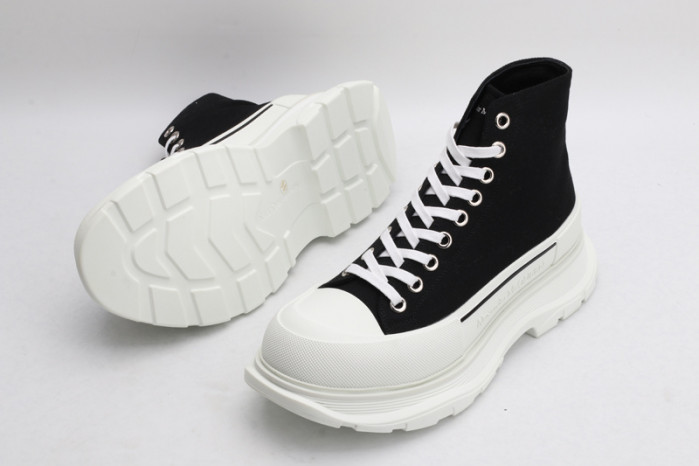 A1exa*der Mcqv*en OVERSIZED