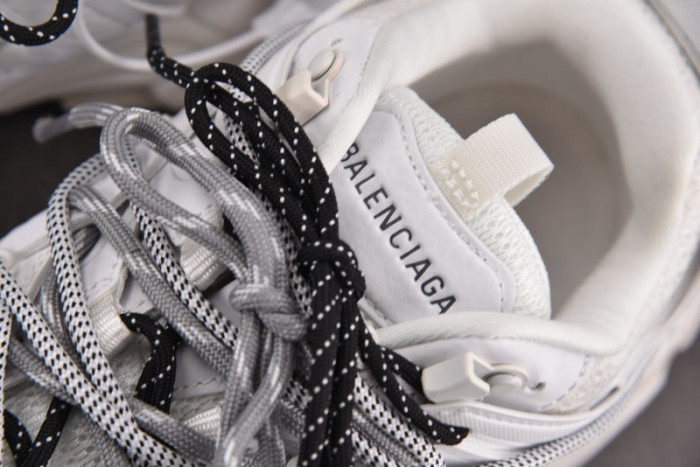 Ba1en*iaga TRACK IXEW2508DT234