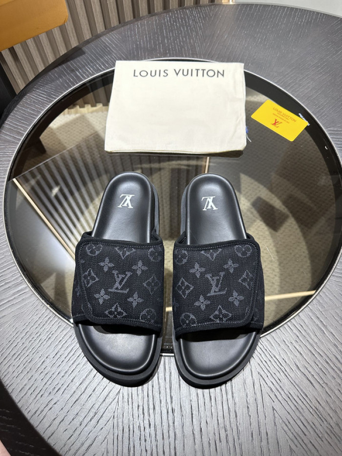 LO1_VTS SANDALS