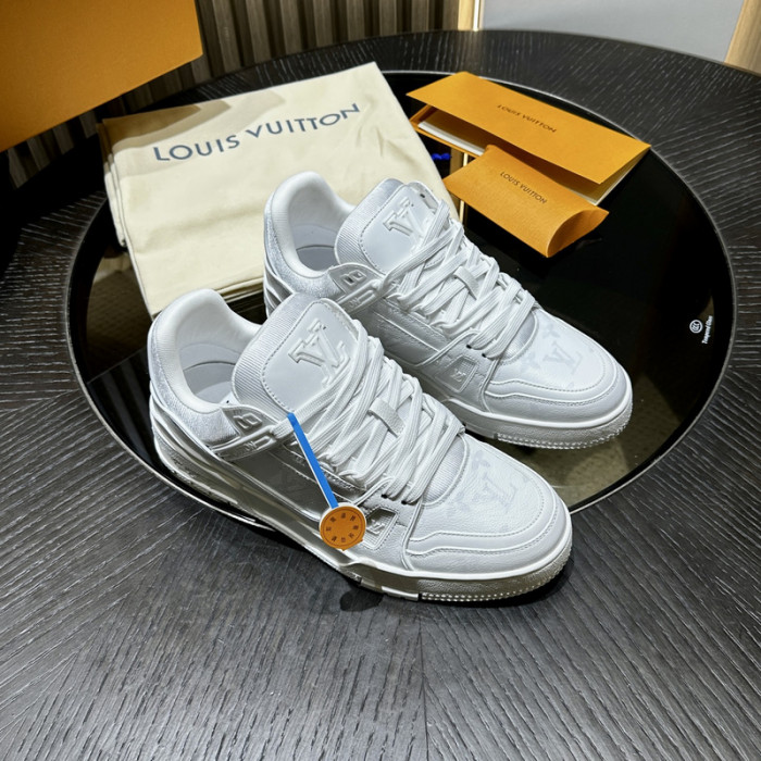 LO1_VTS SNEAKER