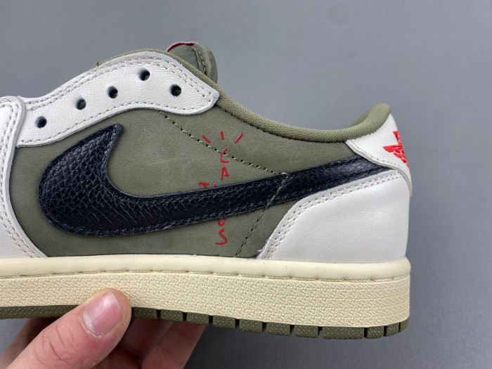 Travis Scott x Air Jordan 1 Low OG DM7866-200