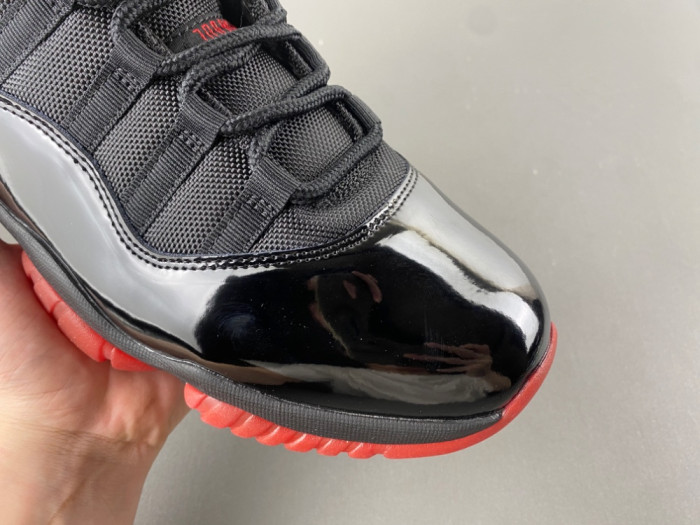 Air Jordan 11 378037-326