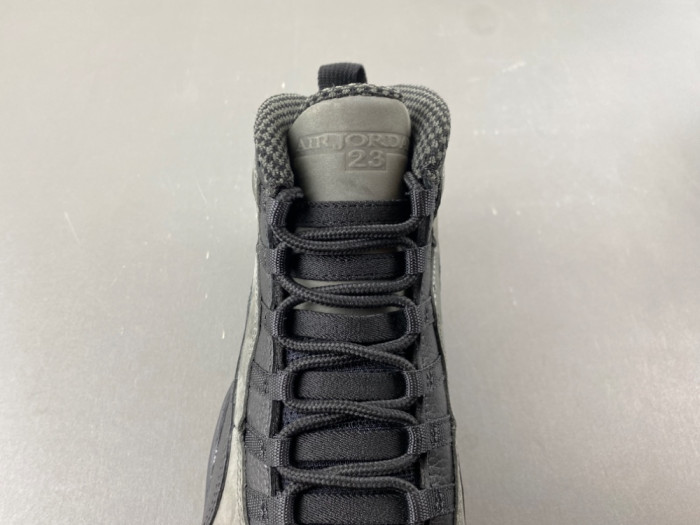 Jordan 10 Retro Shadow (2025) HJ6779-001