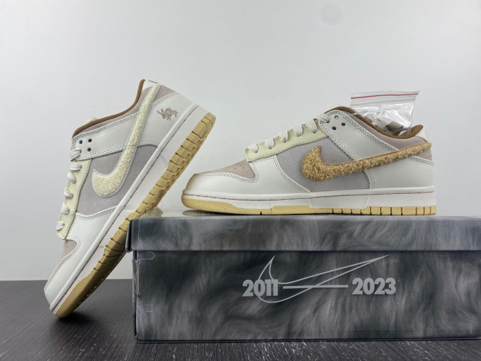 Nike Dunk Low "Year of the Rabbit" FD4203-211