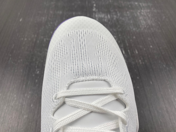 Nike Kobe 8 Protro "White Court Purple" FQ3549-100