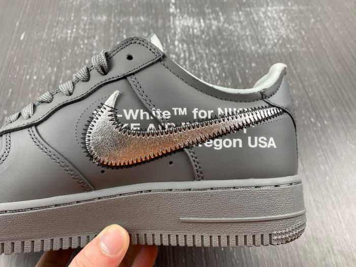 Off-White™ x Nike Air Force 1 DX1419-500