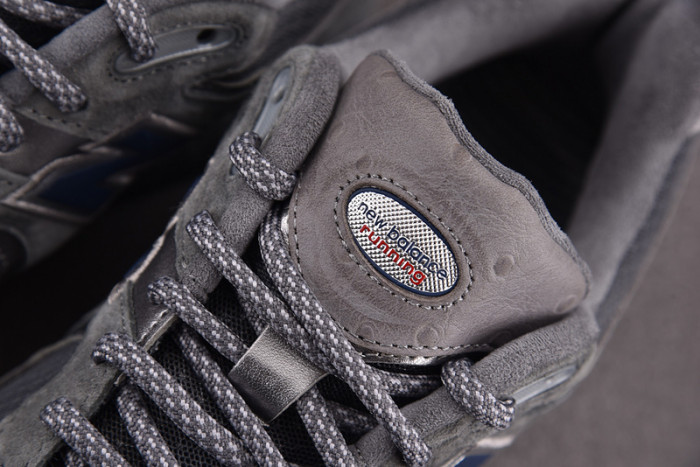 New Balance 2002R Grey Indigo M2002RHG