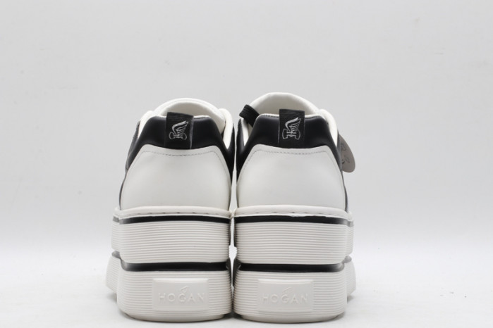 HOGAN SNEAKERS