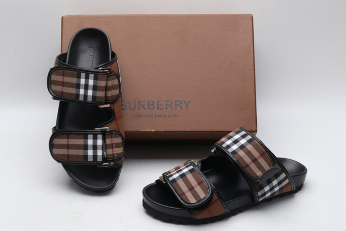 BUBBERY SANDALS