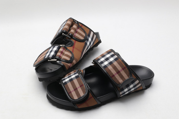 BUBBERY SANDALS