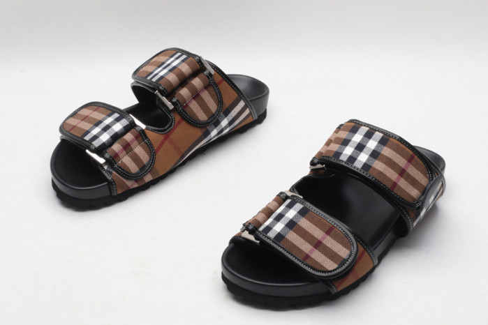 BUBBERY SANDALS