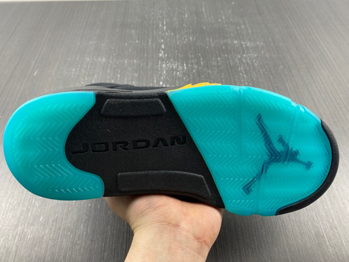 AIR JORDAN 5 "AQUA" DD0587-047