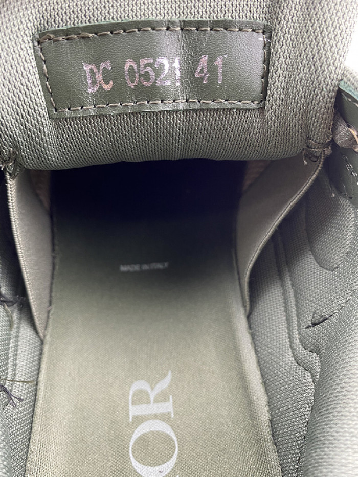 DIO B30 LowTop Sneaker