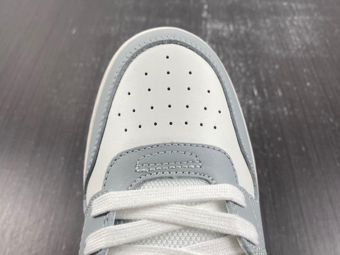 OFW OUT OF OFFICE SNEAKERS