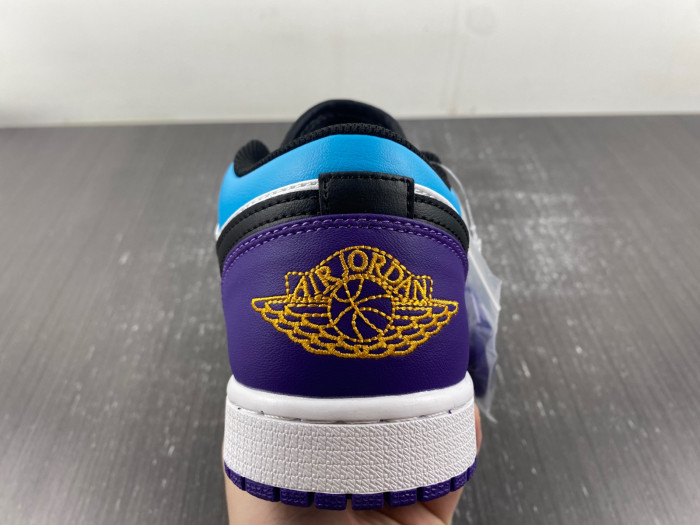 Air Jordan 1 Low Court Purple Tropical Twist 553558-154