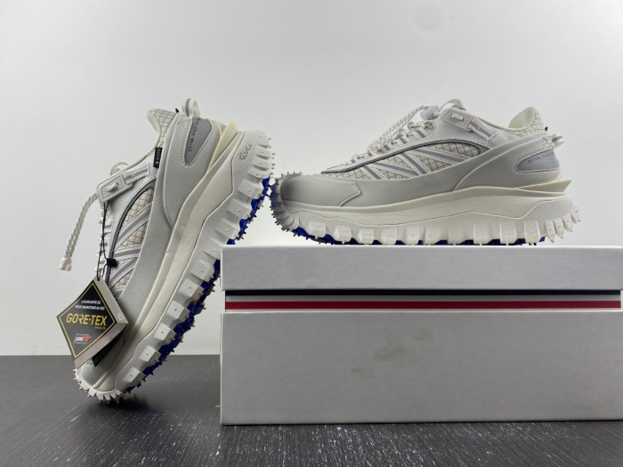 MONCLER TRAILGRIP GORE-TEX