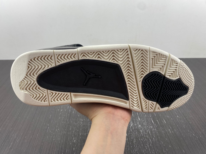 AIR JORDAN 4 RETRO PONY HAIR BLACK 819139-010