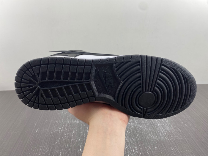 Nike Dunk Low Twist "Panda" DZ2794-001