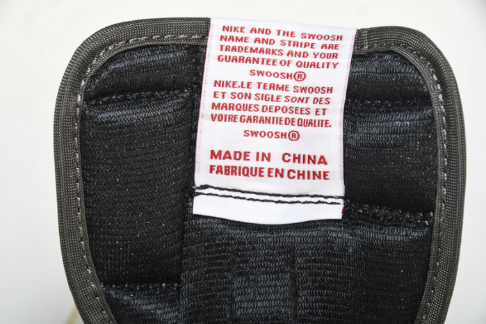 Travis Scott x Nike Air Jordan 1 Low DM7866-162