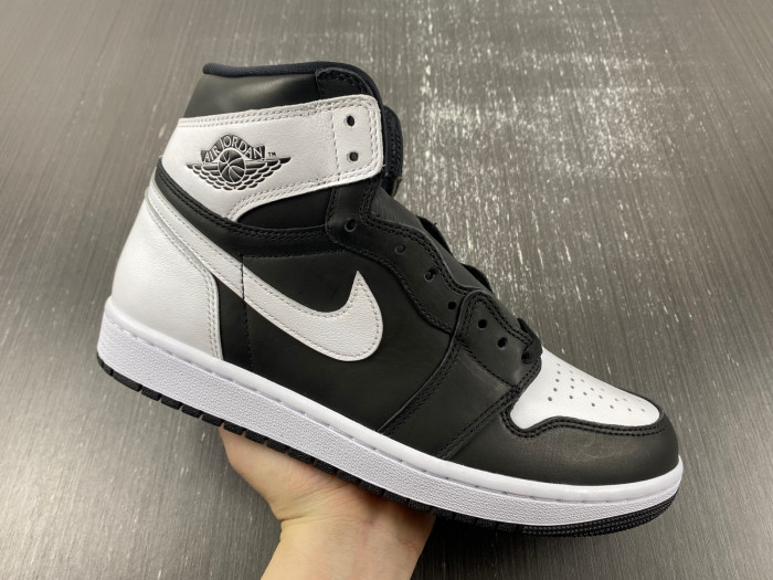 AIR JORDAN 1 BLACK WHITE DZ5485-010