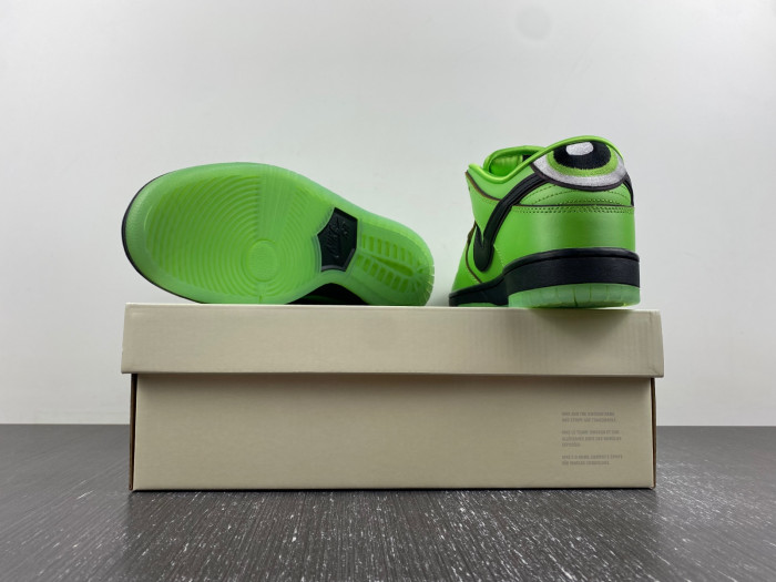 The Powerpuff Girls x Nike SB Dunk Low “Buttercup” FZ8319-300