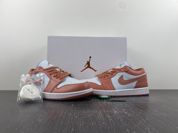 Air Jordan 1 Low Sky J Orange - DC0774-080
