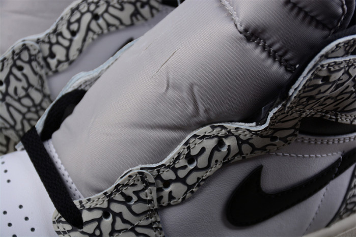 Air Jordan 1 Retro High OG "White Cement" DZ5485-052