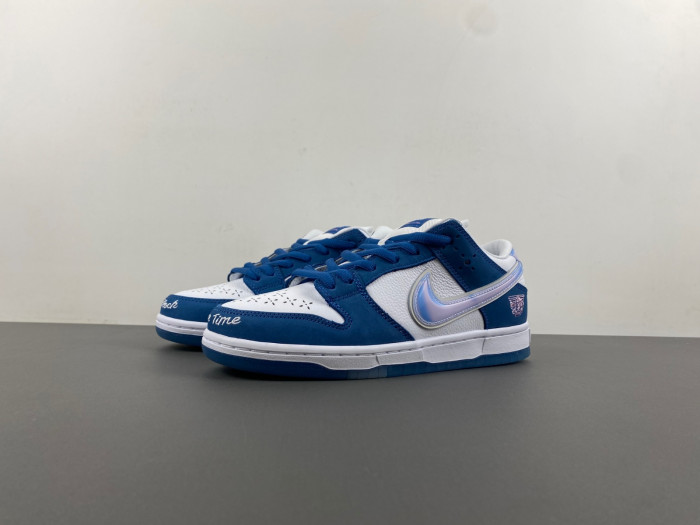 Born x Raised x Nike SB Dunk Low FN7819-400