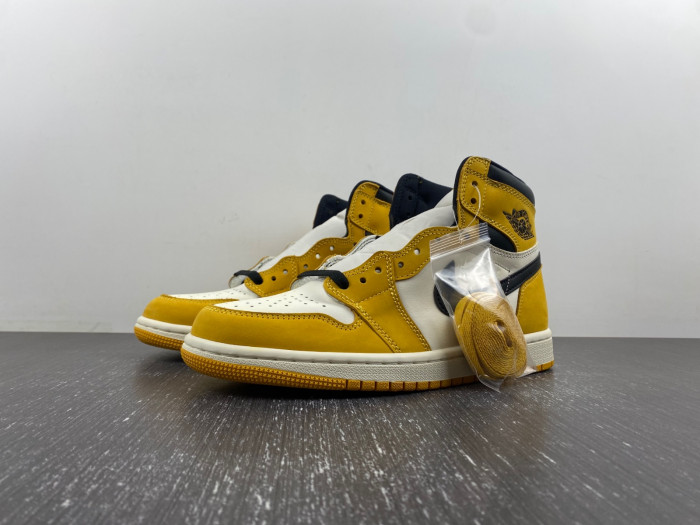 Air Jordan 1 High OG "Yellow Ochre" DZ5485-701