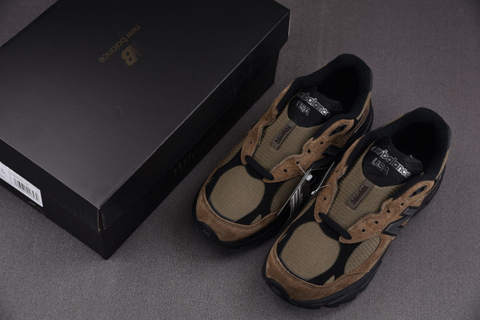 New Balance M990JJ3