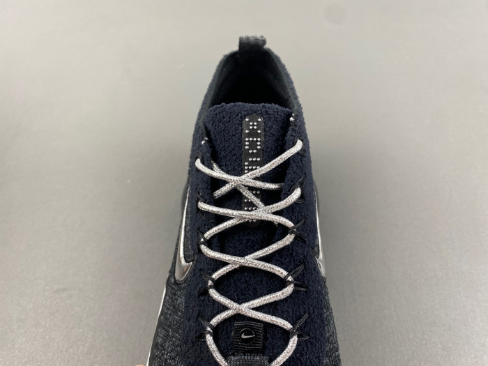 NIKE AIR MAX LOW-TOP SNEAKERS HJ3487-001