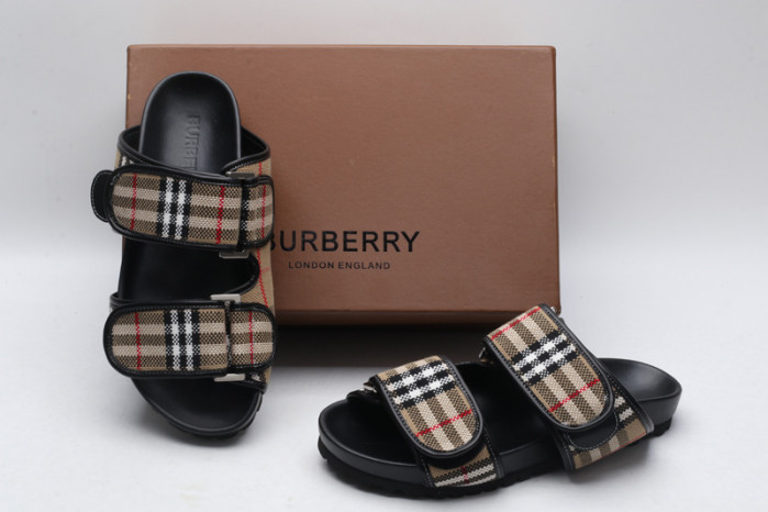 BUBBERY SANDALS