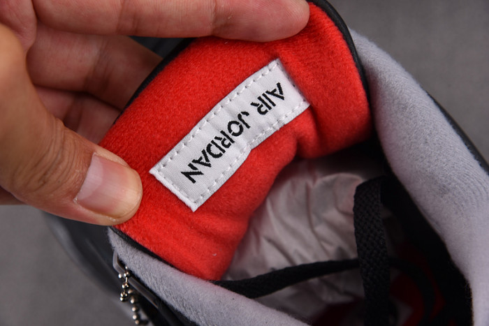 Air Jordan 4 Bred Reimagined FV5029-006