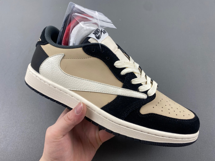 TRAVIS SCOTT X AIR JORDAN 1 LOW OG PALE VANILLA DM7866-201