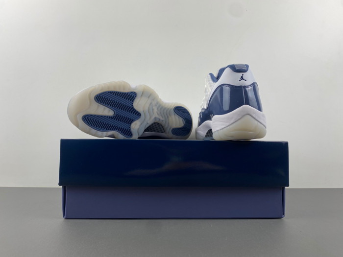 AIR JORDAN 11 LOW RETRO WHITE MIDNIGHT NAVY | FV5104-104