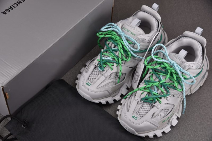 Ba1en*iaga TRACK IXEW2508DT2340