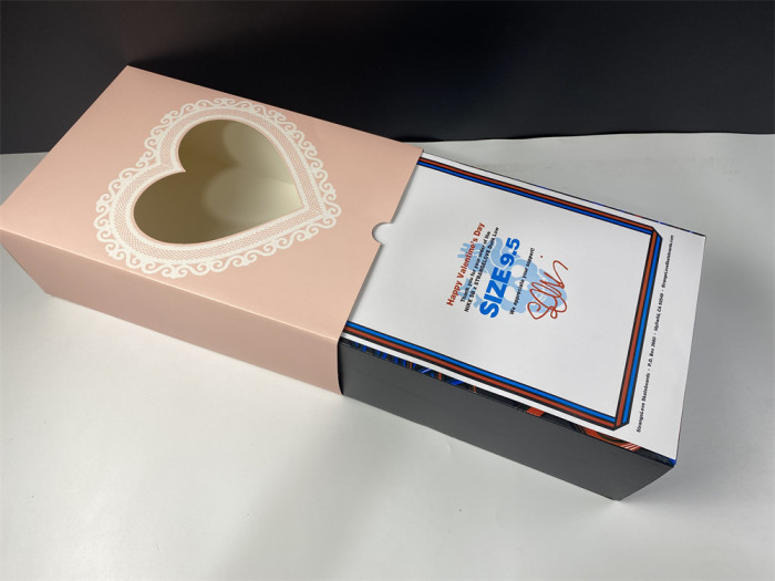 Nike SB Dunk Low StrangeLove Skateboards CT2552-800