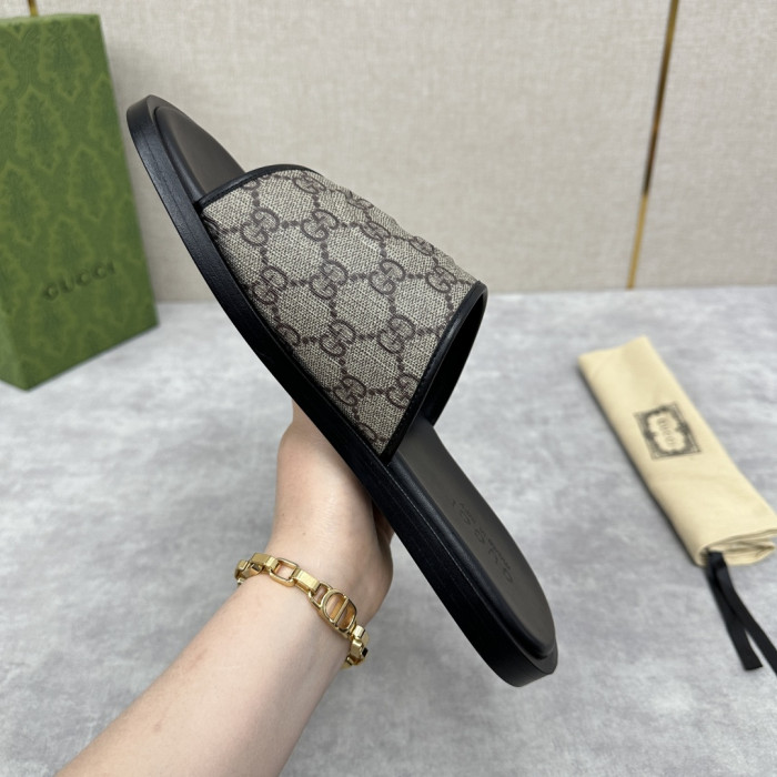 Gvc*1 MEN SLIDE SANDAL