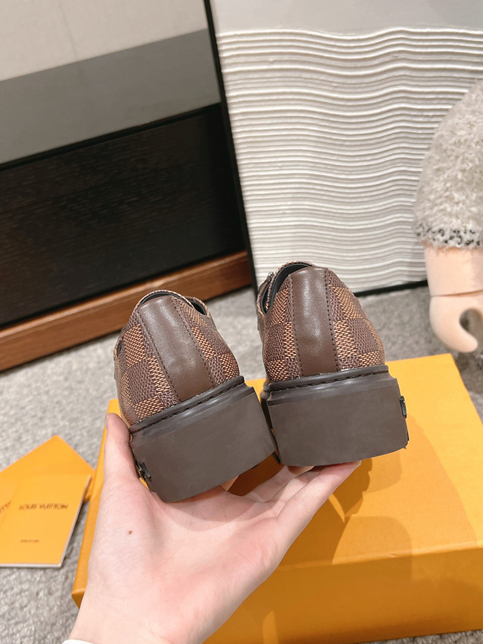 LO1_VTS COUPLE LOAFER