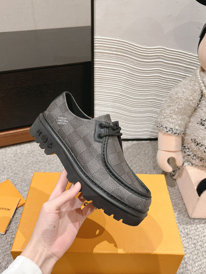 LO1_VTS COUPLE LOAFER